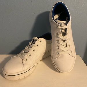 Sketchers street cleat womens sneakers